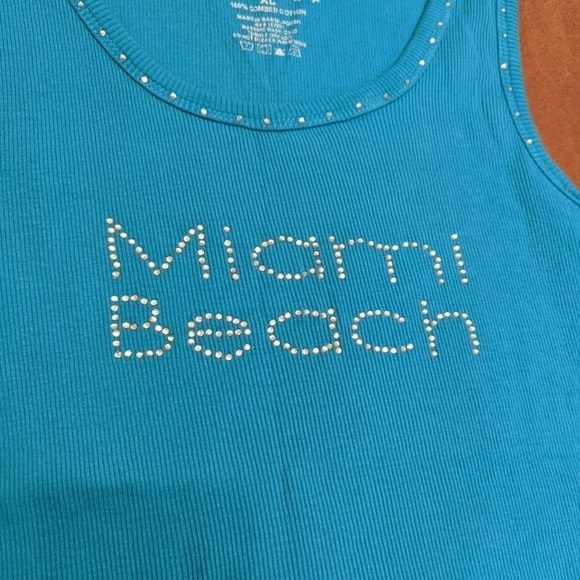 Surf Style Woman's Size XL Tank Top with Rhinestones - Picture 3 of 5